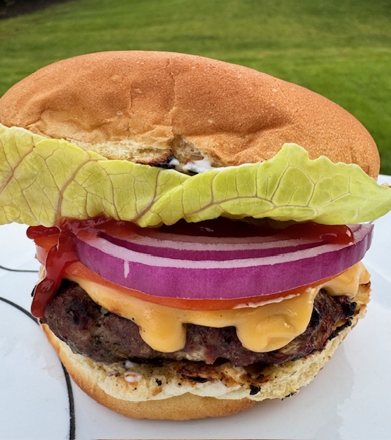 Juicy Hamburger Recipe to Make All Summer Long